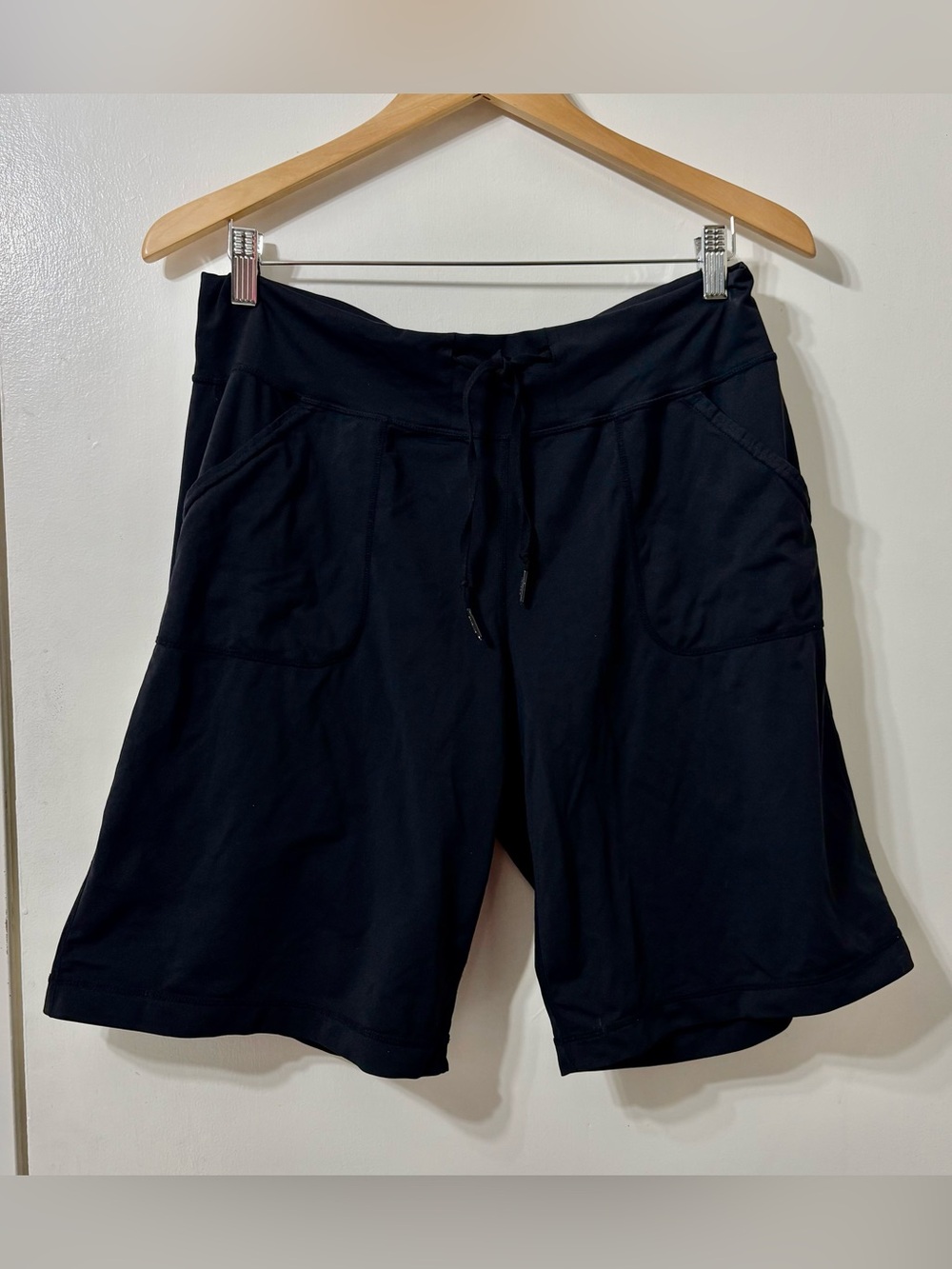 lululemon athletica Black Drawcord Pocket Bermudas